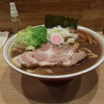 自家製麺 麺や 六等星 - ラーメン横から