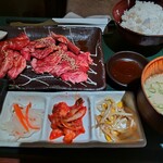 本町肉倶楽部 tongue be - 焼肉定食110g1,540円税込み