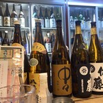 区民酒場 左利き - 内観