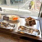 Nine Doors Restaurant&Grill - ピクルスもある
