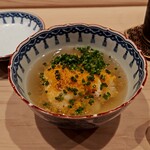 280394089 - 河豚の白子の蒸し寿司、カラスミ乗せ