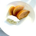 カステリーナ 茅場町 - モッツァレラチーズと奈良県産の柿