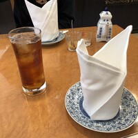 横浜中華街 北京飯店 - 烏龍茶と紹興酒