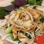 QUÁN QUÊ RESTAURANT - PHO XAO