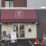 JiJi - 