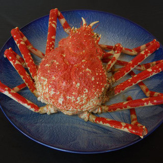 Steamed and fried whole tall crab…15,400 yen to 25,300 yen