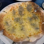 アルボルゴ - ゴルゴンゾーラのピザ
