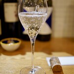 ピッツェリア レオーネ - かけつけに泡