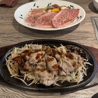 焼肉&手打ち冷麺 二郎 KANAYAMA - 