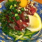 馬肉酒場 馬鹿うま精肉店 - 桜ユッケ 塩ダレ