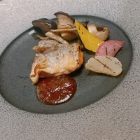 グリロジー バー＆グリル - 