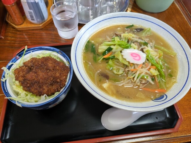 まるた食堂（マルタショクドウ） - 曽根田（食堂）の写真
