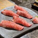 焼肉たまき - 大トロ肉寿司