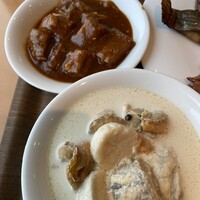 カサブランカ - ビーフシチュー　真フグとすり身のブイヤベース風