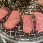 炭火焼肉香味苑 - 