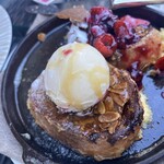 ブルー・ブリック・ラウンジ - 