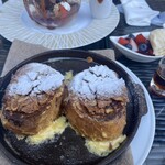 ブルー・ブリック・ラウンジ - 