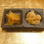 寿司赤酢・望月 - 自家製ガリ