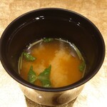 寿司赤酢・望月 - 味噌汁