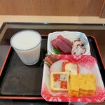 味の笛 - 味の笛では初めて飲むにごり酒です