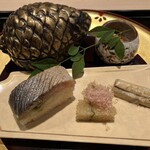 祇園 にしかわ - 松ぼぅくりの器