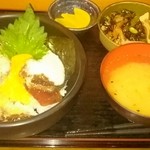 Tatsumi - づけマグロトロロ丼1000円　写真撮る前に食っちゃった＾＾；