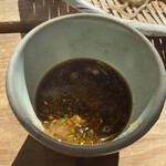 手打ちそば　馬力屋 - 七味唐辛子　投入