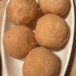 チーズタッカルビ専門店 ホンチュンチョン - さつまいもチーズボールは子供も甘過ぎると1人は残してましたな。