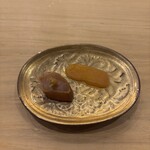 すし処 睦月 - からすみ、燻した鰆