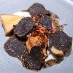 レストラン オオツ - 2025.1 メゾンミトー社フォアグラ・ド・カナール ペリゴール産黒トリュフ 根セロリのピュレ セルフィーユの根っこ