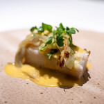 レストラン オオツ - 2025.1 コザワファームラボ産里芋（甚五右ヱ門芋）の塩釜蒸し ゆずもファーム産プンタレッレ 自家製カラスミソース