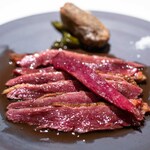 レストラン オオツ - 2025.1 常陸国天然まがも 軽いサルミソース 鴨もも肉つくね入り牛蒡餅