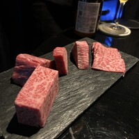 HIKARI - 