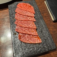 黒毛和牛焼肉 虎斑 北新地店 - 