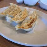大鷹ラーメン - 餃子