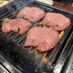 大衆焼肉 はやし - 