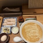 炭火焼濃厚中華そば 海富道 - 