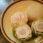 大納言本家 - おでん(ロールキャベツ・大根・つくね)