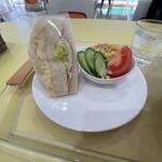 CAFEこるぽ - サンドイッチ・サラダ