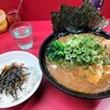 ラーメン 杉田家 本店