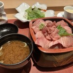 鮨政庭 - 味噌汁はしじみ汁