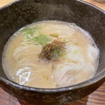 Ramen FeeL - 十勝ロイヤルマンガリッツァ、白湯、キタノカラリ かに雲香（かに吉）