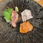 炭と地酒とたしなみワイン Kai本店 醸す - 刺身盛り3種
