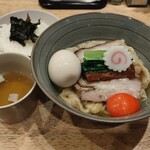 だしと麺 遊泳 - 