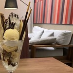 フルーツショップセリーヌ 御園店 - 