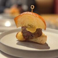 お肉屋 けいすけ 三男坊 - 