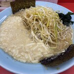 ラーメンショップ - 料理写真:ネギみそとろろラーメン　大盛り