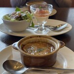 ロイヤルホスト - 