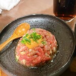 炭火焼肉じゃいあん - 和牛ローストビーフ(ユッケ風)