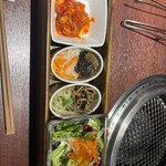 黒毛和牛一頭買い焼肉と炊き立て土鍋ご飯 市場小路 烏丸店 - 